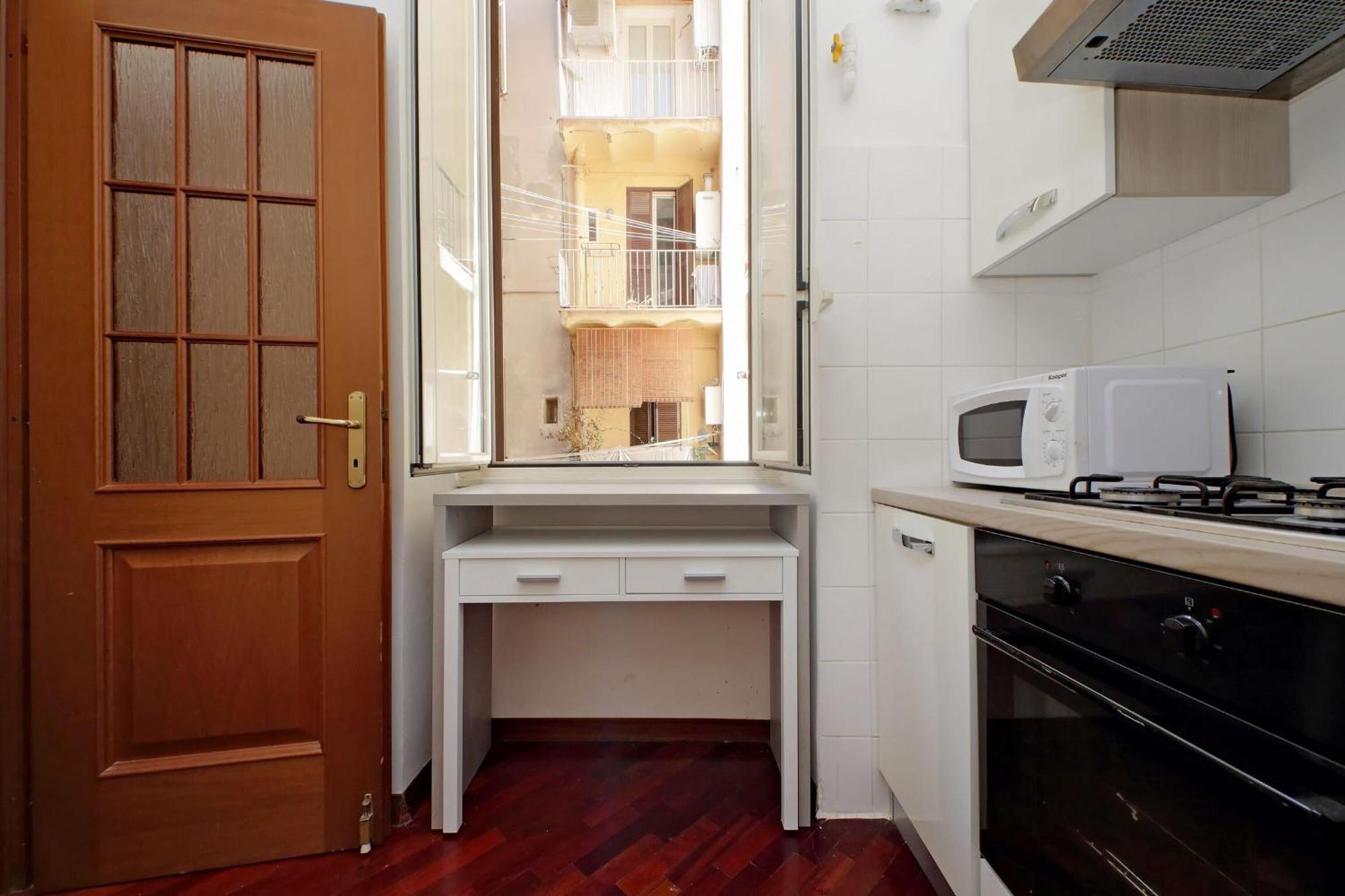 1 Bd With Balcony San Giovanni By Halldis โรม ภายนอก รูปภาพ