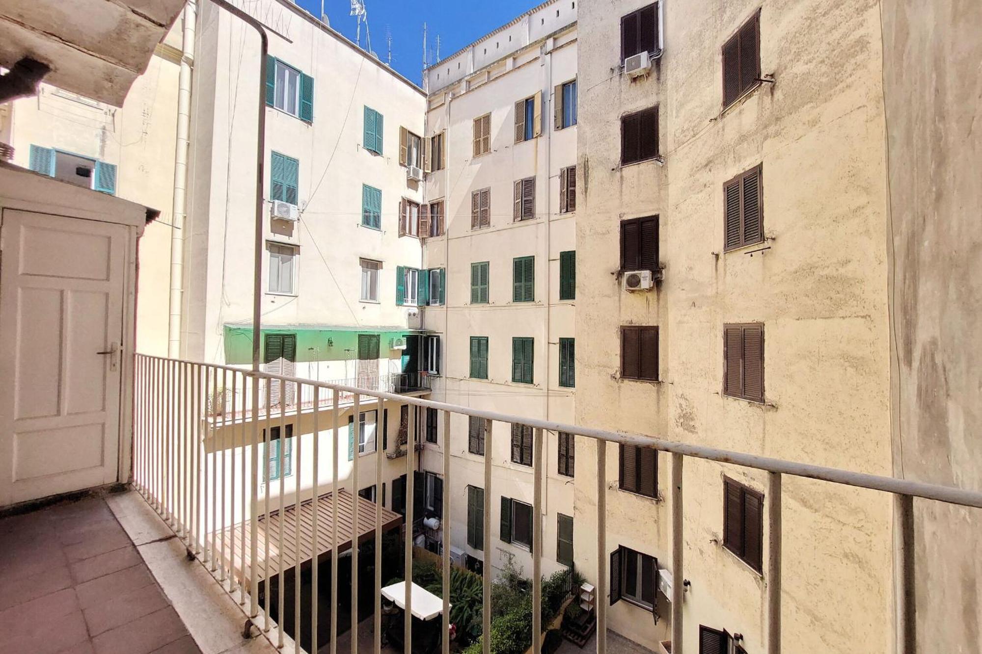1 Bd With Balcony San Giovanni By Halldis โรม ภายนอก รูปภาพ