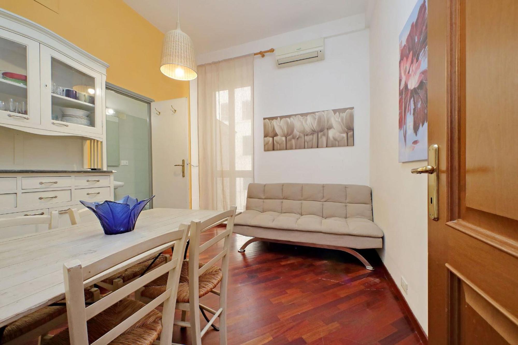 1 Bd With Balcony San Giovanni By Halldis โรม ภายนอก รูปภาพ